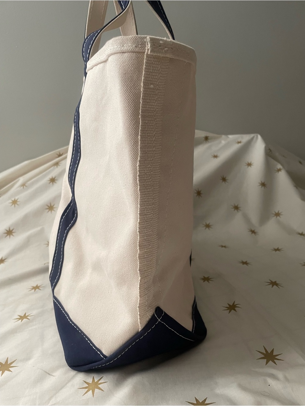 L. L. Bean Boat and Tote Large Canvas Tote Cream and Navy - Picture 6 of 13